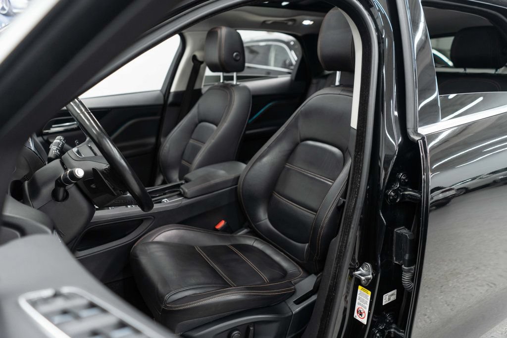 Used 2018 Jaguar F-PACE Prestige AWD/4WD image 9
