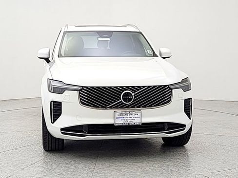 Used 2025 Volvo XC90 B6 Plus AWD/4WD image 2