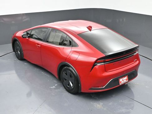 Used 2024 Toyota Prius LE image 42