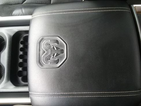 Used 2022 RAM 1500 Laramie image 19