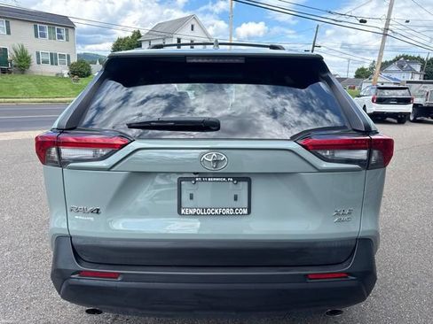 Used 2023 Toyota RAV4 XLE Premium AWD/4WD image 7