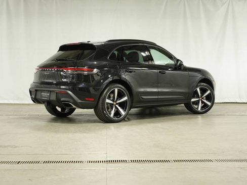New 2025 Porsche Macan image 7