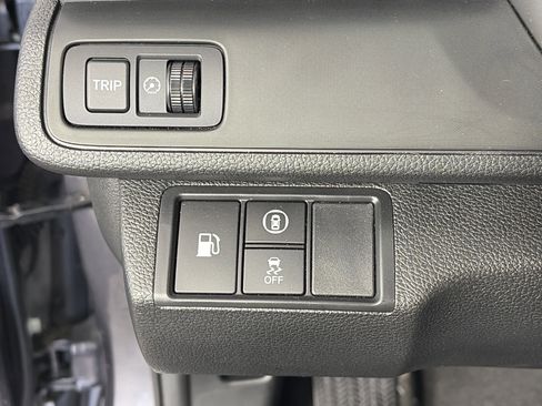 Used 2022 Honda Insight Touring image 29