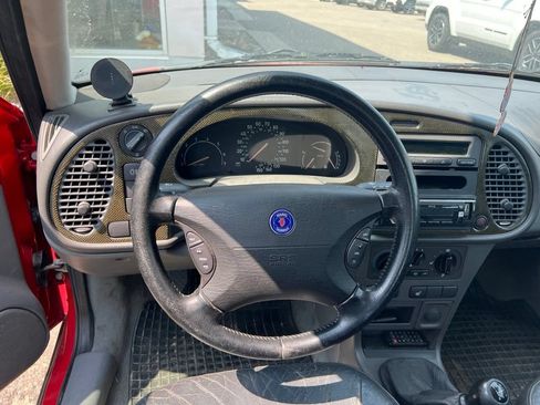Used 1999 Saab 9-3 2.0T FWD image 11
