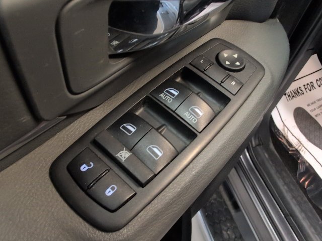 Used 2017 RAM 1500 Big Horn AWD/4WD image 14