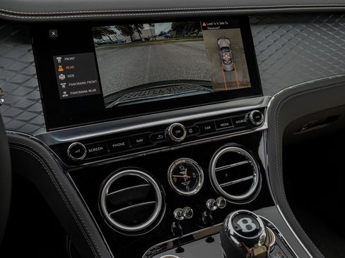 Certified 2024 Bentley Continental GT V8 image 28