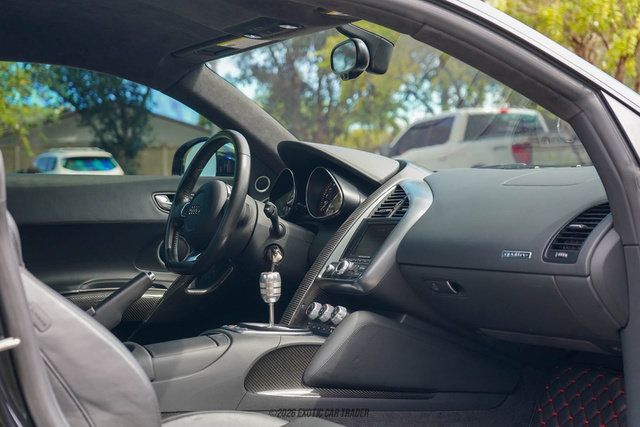Used 2011 Audi R8 V10 AWD/4WD image 48