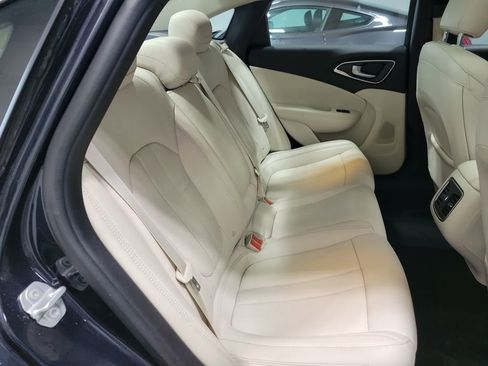 Used 2016 Chrysler 200 C w/ Premium Lighting Group image 12