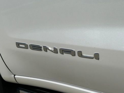 Used 2023 GMC Sierra 1500 Denali w/ Denali Reserve Package image 15