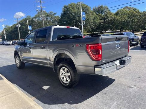 Used 2021 Ford F150 XLT image 4