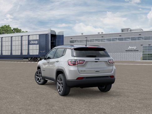 New 2026 Jeep Compass Limited AWD/4WD image 3