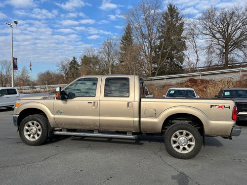 Used 2011 Ford F350 Lariat w/ Lariat Ultimate Pkg image 6