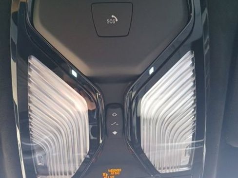 Used 2026 BMW X7 xDrive40i AWD/4WD image 28