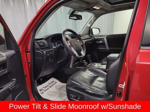 Used 2014 Toyota 4Runner Limited image 12