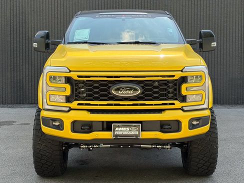 New 2026 Ford F250 Lariat w/ Black Appearance Package AWD/4WD image 3