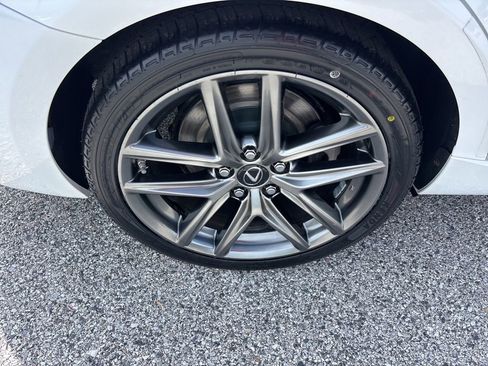 Used 2017 Lexus IS 300 F Sport w/ F Sport Package AWD/4WD image 12