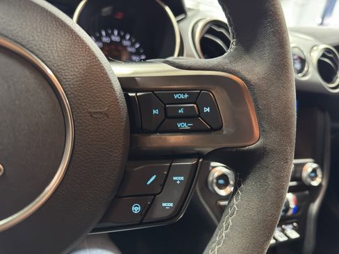 Used 2016 Ford Mustang Shelby GT350 w/ Track Package image 30