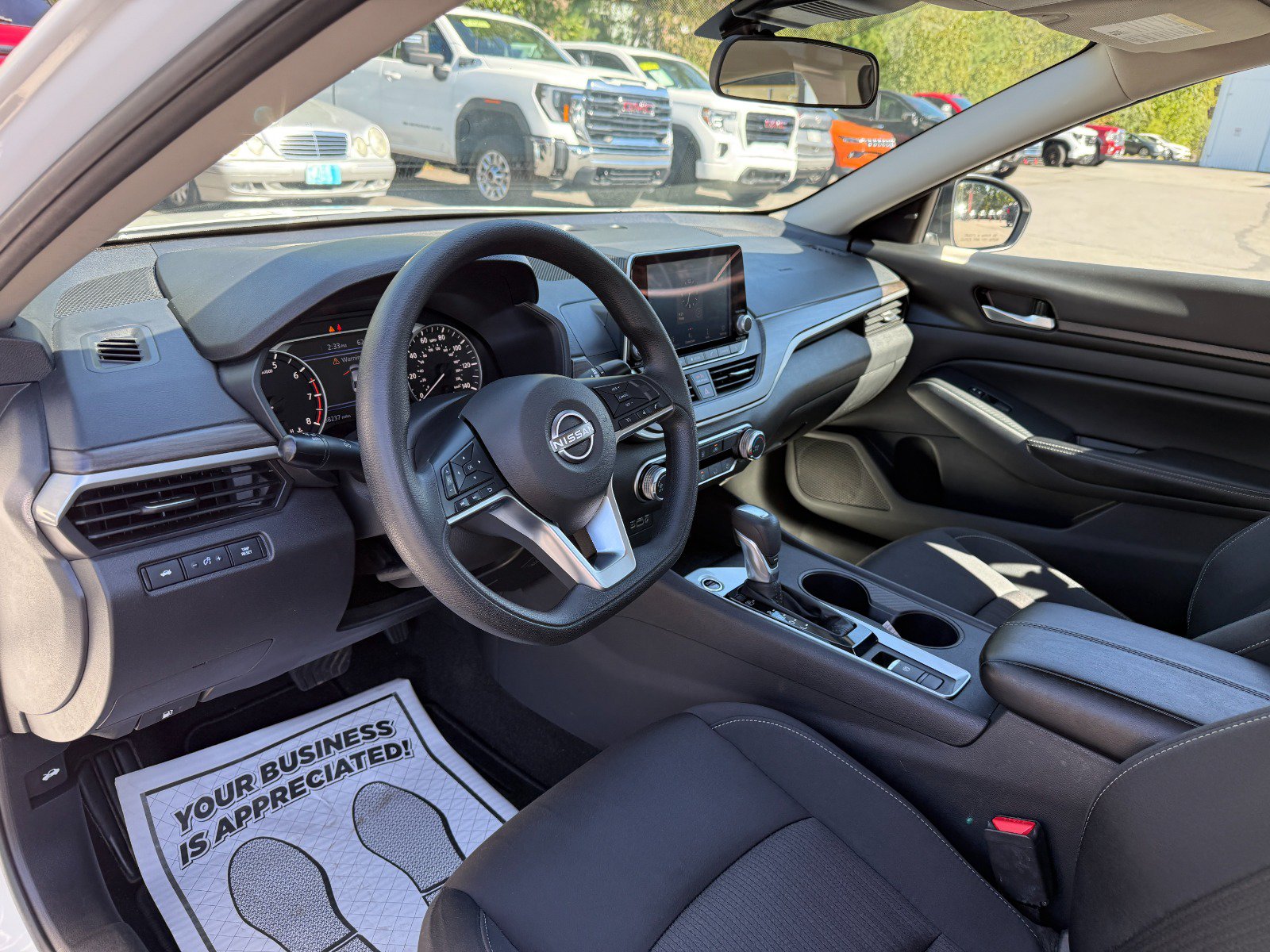 Used 2025 Nissan Altima 2.5 SV AWD/4WD image 13