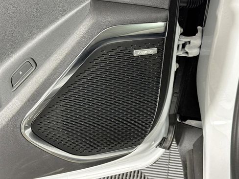 New 2026 GMC Acadia Elevation w/ Elevation Premium Package image 21