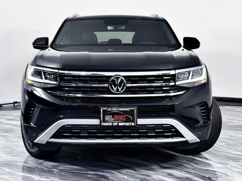 Used 2022 Volkswagen Atlas Cross Sport SE w/ Panoramic Sunroof Package image 7