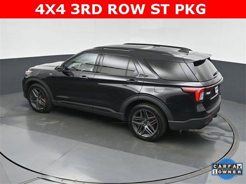 Used 2025 Ford Explorer ST-Line w/ ST-Line Street Pack image 23