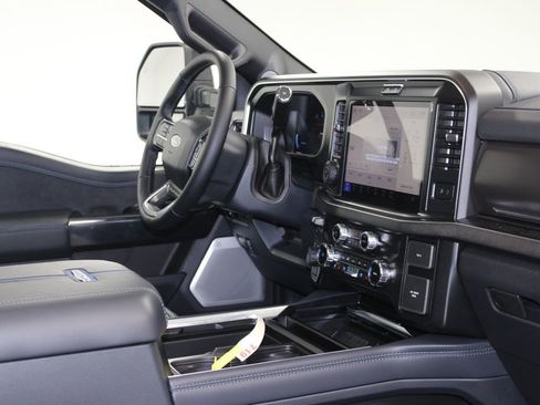 New 2026 Ford F350 Platinum image 33