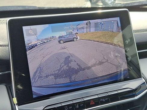 New 2026 Jeep Compass Limited image 13