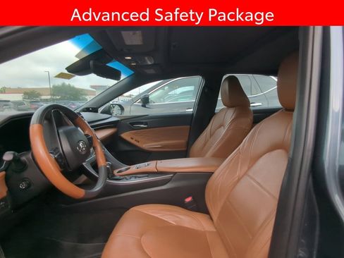 Used 2019 Toyota Avalon Limited w/ Advanced Safety Package FWD image 6