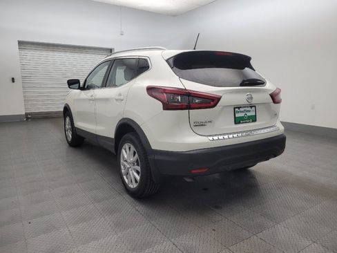 Used 2022 Nissan Rogue Sport SV image 5