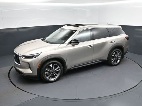 Used 2023 INFINITI QX60 Luxe w/ Cargo Package image 33