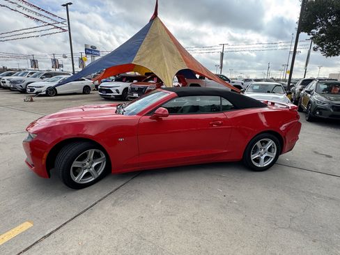 Used 2023 Chevrolet Camaro LT image 7