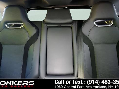 Used 2022 Land Rover Range Rover Sport SVR Carbon Edition image 25