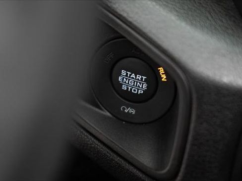 Used 2024 Jeep Wrangler Unlimited Sport image 16