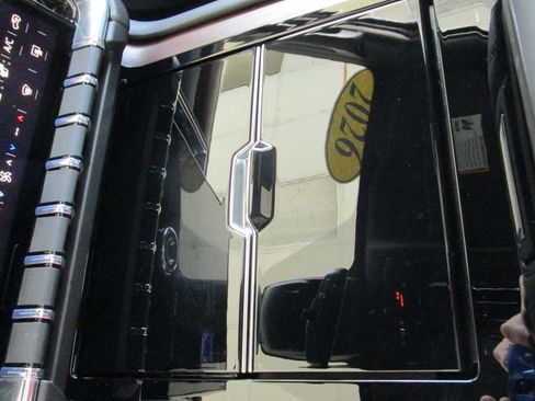 New 2026 GMC Yukon Denali w/ Denali Reserve Package image 37