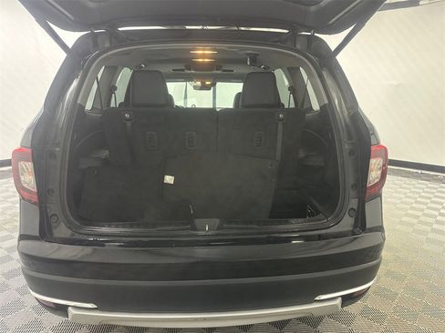 Used 2019 Honda Pilot Touring image 20