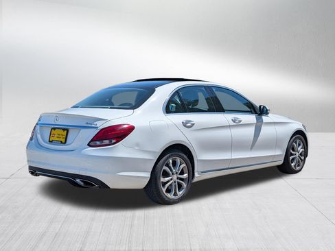 Used 2016 Mercedes-Benz C 300 4MATIC Sedan image 7