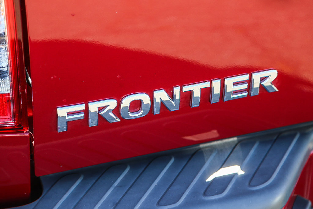 Used 2021 Nissan Frontier S RWD image 17