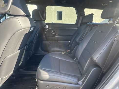 New 2026 Hyundai Palisade Calligraphy FWD image 16