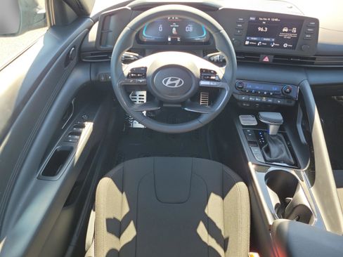 New 2026 Hyundai Elantra SEL Sport image 14
