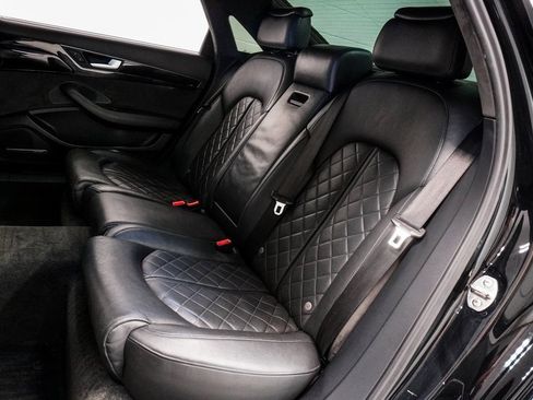 Used 2017 Audi A8 L 4.0T w/ Driver Assistance Package image 9