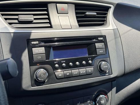 Used 2017 Nissan Sentra S FWD image 18