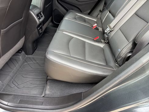 Used 2021 Chevrolet Equinox Premier AWD/4WD image 19