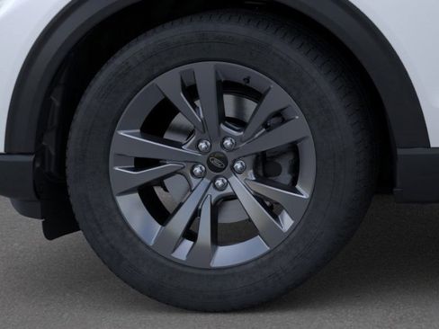 Used 2025 Ford Explorer Active w/ Active Comfort Package image 19