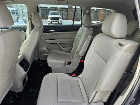 Used 2022 Volkswagen Atlas SE image 20