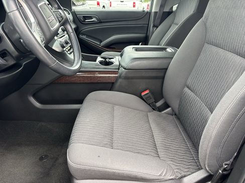 Used 2016 GMC Yukon SLE w/ HD Trailering Package image 15