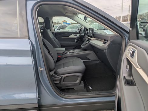 New 2026 Ford Explorer Active image 35