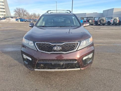 Used 2013 Kia Sorento SX w/ SX Premium Pkg image 4