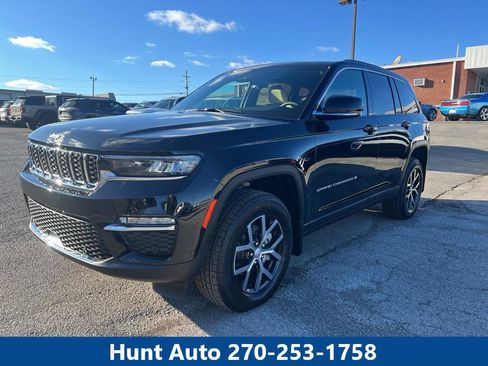 New 2025 Jeep Grand Cherokee Limited w/ Luxury Tech Group II image 1