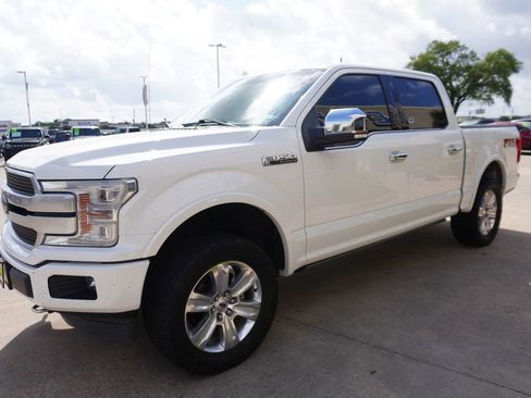 Used 2020 Ford F150 Platinum w/ Trailer Tow Package image 3