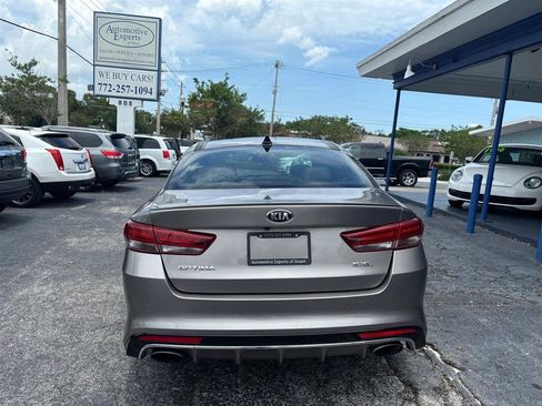 Used 2017 Kia Optima SX FWD image 4